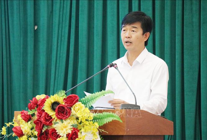 Ông Phan Nguyễn Hoàng Tân, Giám đốc Sở Nông nghiệp và Môi trường tỉnh Lâm Đồng phát biểu tại Hội nghị. Ảnh: Nguyễn Huy Thành – TTXVN
