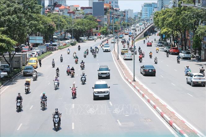Dự báo đỉnh điểm của đợt nắng nóng này rơi vào thời kỳ từ ngày 24 - 27/5. Nhiều khả năng mức nhiệt cao nhất từ 36 - 39 độ C. Ảnh: Minh Quyết - TTXVN