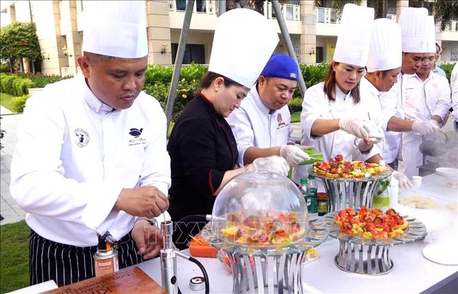Nhiều hoạt động phát triển văn hóa ẩm thực đã được Đà Nẵng quan tâm, bảo tồn và phát triển dựa trên nền tảng tạo bản sắc, chất lượng và lan tỏa gắn với thương hiệu “Đà Nẵng thành phố đáng sống”. Ảnh: Mỹ Hà - TTXVN