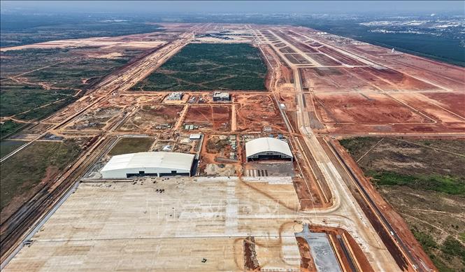 Tới đây Đồng Nai sẽ đấu giá một số khu đất trong phạm vi sân bay Long Thành để phát triển thương mại, dịch vụ. Ảnh: Công Phong - TTXVN