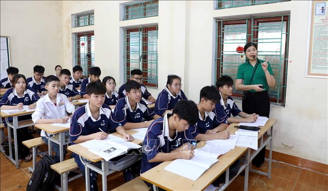 Năm học 2024 - 2025, tỉnh Hưng Yên có hơn 36.000 cán bộ, giáo viên được cử đi bồi dưỡng thường xuyên tập trung. Ảnh: Thế Duyệt – TTXVN