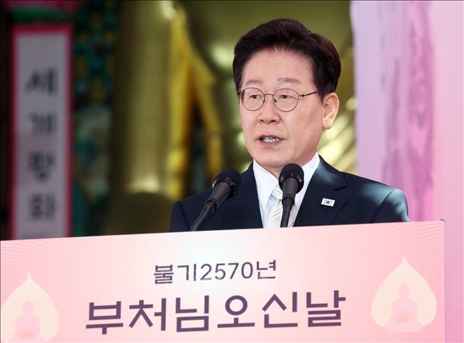 Tổng thống Hàn Quốc Lee Jae Myung phát biểu tại Đại lễ Phật đản ở thủ đô Seoul ngày 24/5/2026. Ảnh: Yonhap/TTXVN
