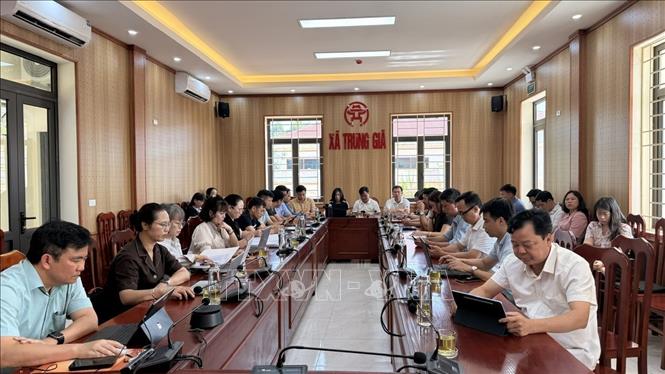 Đảng ủy xã Trung Giã tham gia trực tuyến lớp bồi dưỡng nâng cao năng lực, xử lý tình huống thực tiễn đối với đội ngũ cán bộ, công chức cấp cơ sở năm 2026. Ảnh: Quốc Lũy - TTXVN 