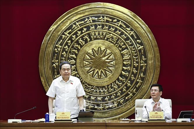 Chủ tịch Quốc hội Trần Thanh Mẫn làm việc với Thường trực Ủy ban Khoa học, Công nghệ và Môi trường của Quốc hội. Ảnh: Doãn Tấn - TTXVN