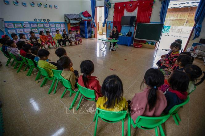 Giờ học của học sinh lớp mầm non. Ảnh: Trọng Đạt - TTXVN