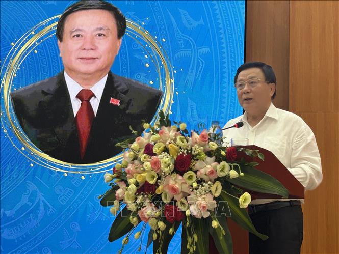 GS, TS Nguyễn Xuân Thắng, Chủ tịch Hội đồng Lý luận Trung ương phát biểu đề dẫn Hội thảo. Ảnh: Thanh Hương - TTXVN