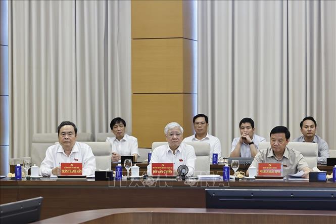 Uỷ viên Bộ Chính trị, Bí thư Đảng uỷ Quốc hội, Chủ tịch Quốc hội Trần Thanh Mẫn và các Phó Chủ tịch Quốc hội dự hội nghị. Ảnh: Doãn Tấn - TTXVN