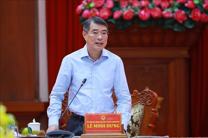 Thủ tướng Lê Minh Hưng phát biểu tại buổi làm việc với Ban Thường vụ Tỉnh uỷ Đồng Tháp. Ảnh: Dương Giang – TTXVN