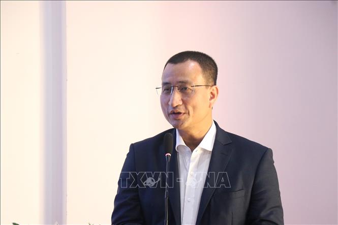 Phó Giáo sư, Tiến sĩ Nguyễn Lê Hùng, Hiệu trưởng Trường Đại học Sư phạm Kỹ thuật, Đại học Đà Nẵng chia sẻ về định hướng đào tạo nguồn nhân lực chất lượng cao. Ảnh: Khoa Chương - TTXVN