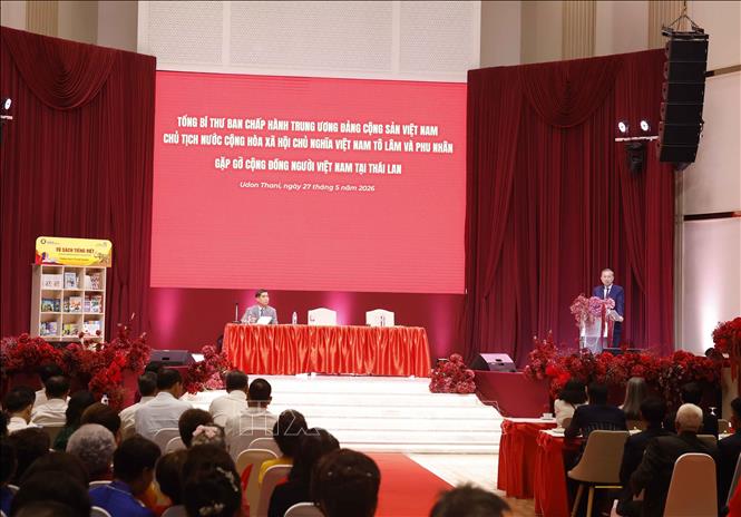 Tổng Bí thư, Chủ tịch nước Tô Lâm phát biểu tại cuộc gặp gỡ cộng đồng người Việt Nam tại Thái Lan. Ảnh: Thống Nhất – TTXVN