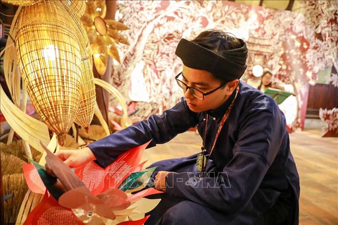 Khu Vườn Trạng Nguyên” trưng bày 950 câu chuyện học tập đến từ các cá nhân ở nhiều độ tuổi, ngành nghề và vùng miền trên khắp Việt Nam. Ảnh: Khánh Hoà - TTXVN 