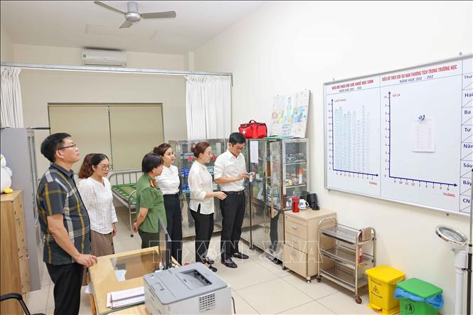 Các điểm thi cơ bản đã hoàn tất việc chuẩn bị cơ sở vật chất, bảo đảm các điều kiện tổ chức kỳ thi theo đúng quy định của Bộ Giáo dục và Đào tạo, Sở Giáo dục và Đào tạo Hà Nội và kế hoạch của Ban Chỉ đạo thi các cấp. Ảnh: Thanh Tùng - TTXVN