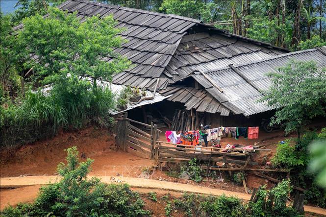 Bất cứ đâu ở bản Làng Sáng cũng mang vẻ đẹp bình yên và mộc mạc của cảnh quan và cuộc sống con người nơi đây. Ảnh: Trọng Đạt - TTXVN
