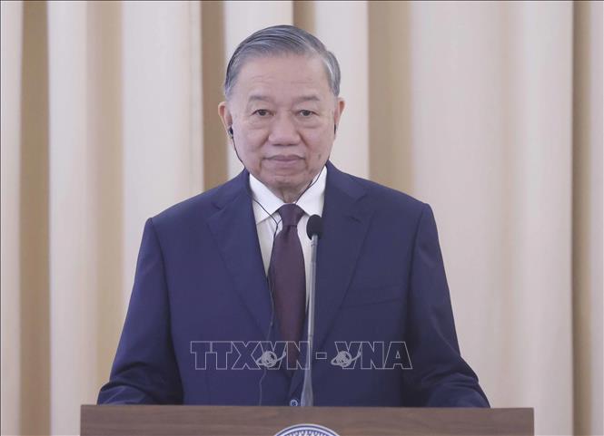 Tổng Bí thư, Chủ tịch nước Tô Lâm tại cuộc gặp gỡ báo chí, thông báo kết quả hội đàm với Thủ tướng Thái Lan Anutin Charnvirakul. Ảnh: Thống Nhất – TTXVN