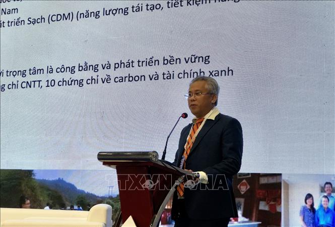 Chuyên gia chia sẻ xu hướng ngành điện tử toàn cầu. Ảnh: Mỹ Phương – TTXVN.