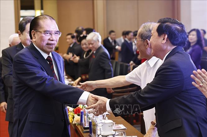 Nguyên Tổng Bí thư Nông Đức Mạnh dự lễ kỷ niệm. Ảnh: Doãn Tấn - TTXVN
