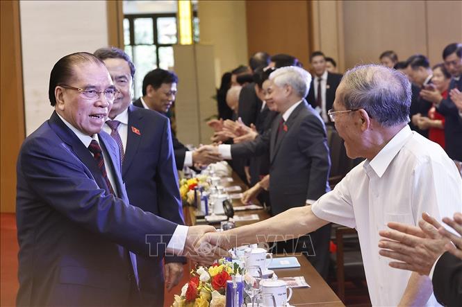 Nguyên Tổng Bí thư Nông Đức Mạnh, Chủ tịch Quốc hội Trần Thanh Mẫn dự lễ kỷ niệm. Ảnh: Doãn Tấn - TTXVN

