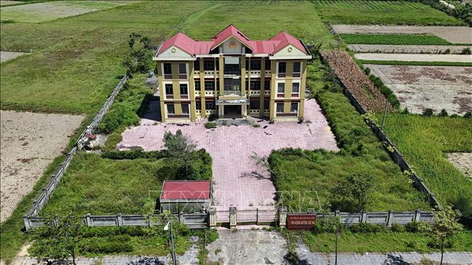Trụ sở Viện kiểm sát nhân dân huyện Lộc Hà cũ (xã Lộc Hà) hiện không còn được sử dụng. Ảnh: Hữu Quyết – TTXVN