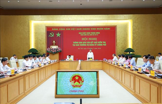  Đồng chí Lê Minh Hưng, Ủy viên Bộ Chính trị, Bí thư Đảng ủy, Thủ tướng Chính phủ phát biểu. Ảnh: Dương Giang – TTXVN 
