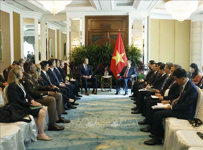 Tổng Bí thư, Chủ tịch nước Tô Lâm tiếp Bộ trưởng Bộ Chiến tranh Hoa Kỳ Pete Hegseth. Ảnh: Thống Nhất – TTXVN