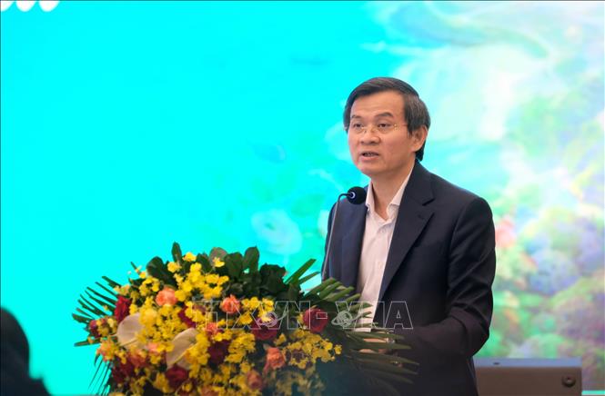 Phó Giáo sư, Tiến sỹ Đoàn Minh Huấn, Ủy viên Bộ Chính trị, Giám đốc Học viện Chính trị quốc gia Hồ Chí Minh phát biểu chỉ đạo. Ảnh: Nguyễn Dũng – TTXVN
