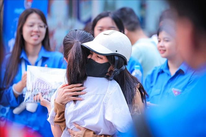 Tình yêu thương của phụ huynh là nguồn động lực lớn lao giúp thí sinh vững vàng 