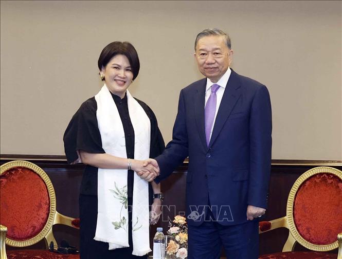 Tổng Bí thư, Chủ tịch nước Tô Lâm tiếp bà Chin Yin Ong, Đồng Chủ tịch, Tổng Giám đốc Năng lực Tổ chức Tập đoàn Grab. Ảnh: Thống Nhất – TTXVN