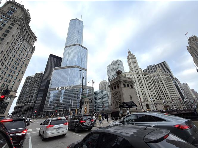 Chicago sở hữu một trung tâm đô thị hiện đại với nhiều tòa nhà chọc trời. Ảnh: Ngọc Quang – PV TTXVN tại Mỹ