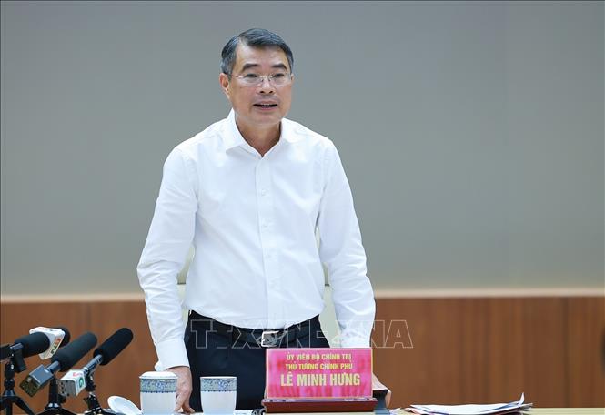 Thủ tướng Lê Minh Hưng kết luận buổi làm việc với lãnh đạo thành phố Hải Phòng và các tỉnh Quảng Ninh, Bắc Ninh, Ninh Bình, Hưng Yên về nhà ở xã hội, nhà ở cho thuê. Ảnh: Dương Giang – TTXVN