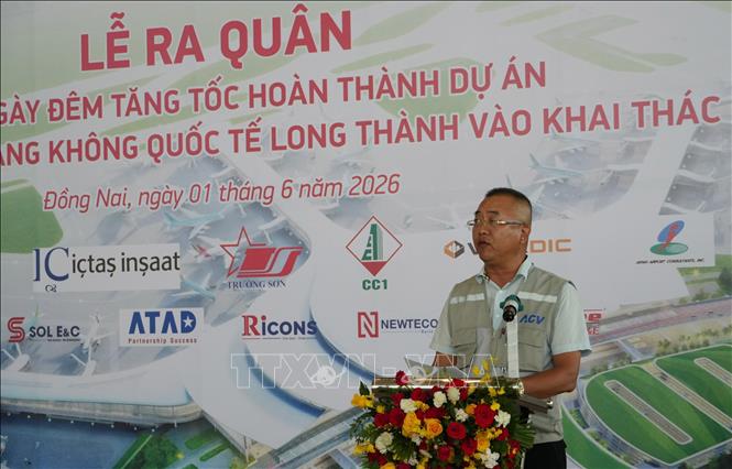 Lãnh đạo Ban Quản lý Dự án sân bay Long Thành phát biểu tại lễ. Ảnh: Công Phong - TTXVN