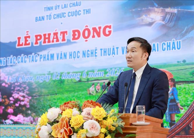 Đồng chí Nguyễn Tuấn Anh, Ủy viên dự khuyết Ban Chấp hành Trung ương Đảng, Phó Bí thư Thường trực Tỉnh ủy Lai Châu, phát biểu chỉ đạo. Ảnh: Quý Trung – TTXVN