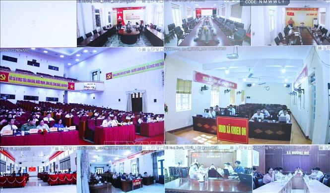 Các điểm cầu tại các xã phường trên địa bàn tỉnh tham dự Kỳ họp. Ảnh: Quý Trung – TTXVN