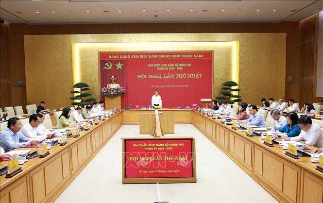 Ủy viên Bộ Chính trị, Bí thư Đảng uỷ, Thủ tướng Chính phủ Lê Minh Hưng chủ trì Hội nghị lần thứ nhất BCH Đảng bộ Chính phủ. Ảnh: Dương Giang – TTXVN
