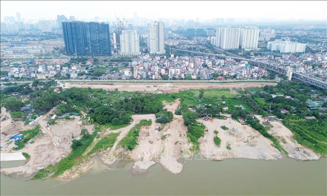 Công viên đầu tiên trên Trục đại lộ cảnh quan sông Hồng chuẩn bị được triển khai. Ảnh: Quốc Khánh - TTXVN