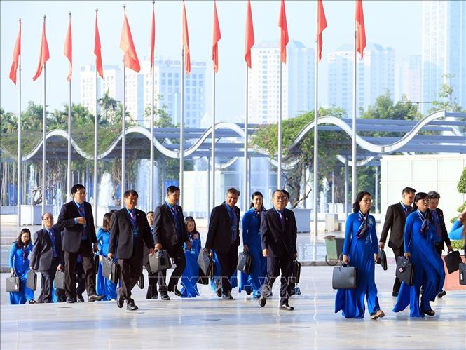 Các đại biểu đến dự Phiên làm việc trọng thể Đại hội XIV Công đoàn Việt Nam. Ảnh: Tuấn Anh - TTXVN