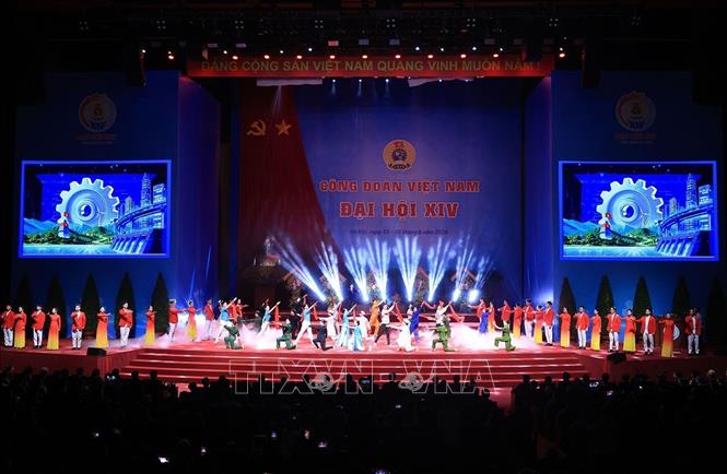 Chương trình văn nghệ chào mừng Đại hội. Ảnh: Tuấn Anh - TTXVN