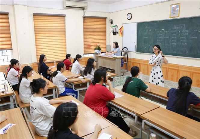 Với gần 7500 thí sinh dự thi, hội đồng tuyển sinh chia thành 9 điểm thi với 248 phòng thi. Ảnh: Thanh Tùng - TTXVN