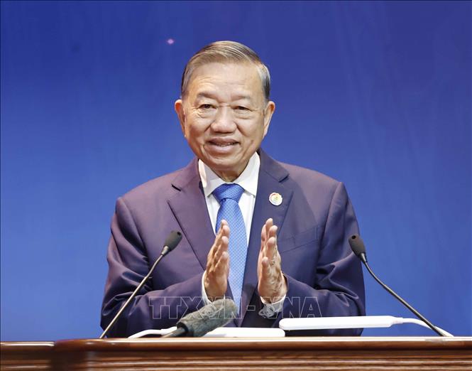 Tổng Bí thư, Chủ tịch nước Tô Lâm phát biểu chỉ đạo Đại hội XIV Công đoàn Việt Nam. Ảnh: Thống Nhất – TTXVN