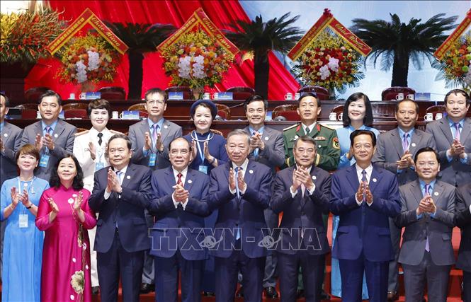 Tổng Bí thư, Chủ tịch nước Tô Lâm và các đại biểu chụp ảnh chung. Ảnh: Thống Nhất – TTXVN