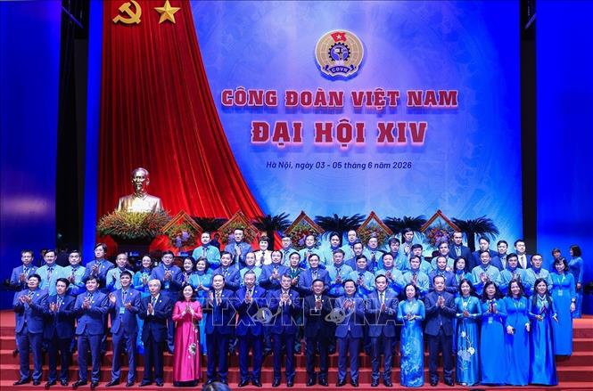 Lãnh đạo Đảng, Nhà nước chụp ảnh chung với các đại biểu. Ảnh: Tuấn Anh - TTXVN