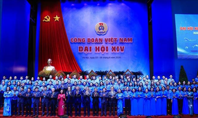 Lãnh đạo Đảng, Nhà nước chụp ảnh chung với các đại biểu. Ảnh: Tuấn Anh - TTXVN