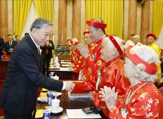 Tổng Bí thư, Chủ tịch nước Tô Lâm và các đại biểu. Ảnh: Thống Nhất – TTXVN