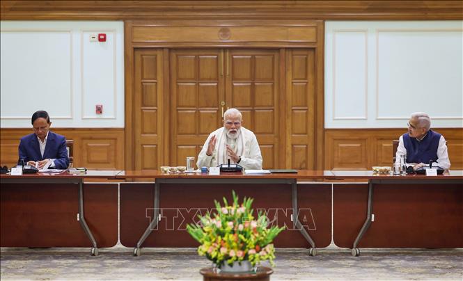 Thủ tướng Ấn Độ Narendra Modi chủ trì cuộc họp của Hội đồng Tư vấn Kinh tế của Thủ tướng tại New Delhi ngày 6/6/2026. Ảnh: ANI/TTXVN
