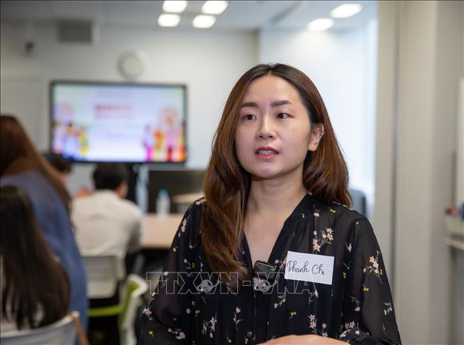 Bạn Lê Nguyễn Thanh Chi chia sẻ cảm nhận bản thân về chương trình. Ảnh: Xuân Giao - PV TTXVN tại Nhật Bản