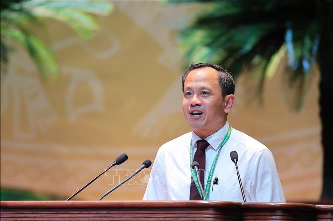 Đồng chí Trương Văn Tùng, Uỷ viên Ban Thường vụ Trung ương Hội khoá VIII, Chủ tịch Hội Nông dân tỉnh Lâm Đồng trình bày tham luận tại Đại hội. Ảnh: Lê Đông - TTXVN