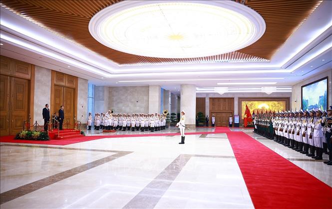 Lễ đón Thủ tướng Lào Sonexay Siphandone thăm chính thức Việt Nam và tham dự Diễn đàn Tương lai ASEAN lần thứ ba. Ảnh: Dương Giang – TTXVN