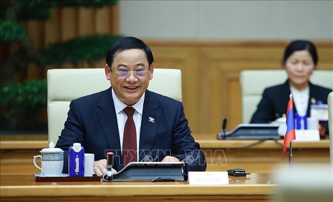Thủ tướng Lào Sonexay Siphandone phát biểu tại cuộc hội đàm với Thủ tướng Lê Minh Hưng. Ảnh: Dương Giang – TTXVN


