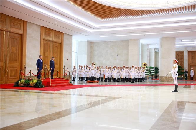 Lễ đón Thủ tướng Campuchia Hun Manet tại Trụ sở Chính phủ. Ảnh: Dương Giang – TTXVN

