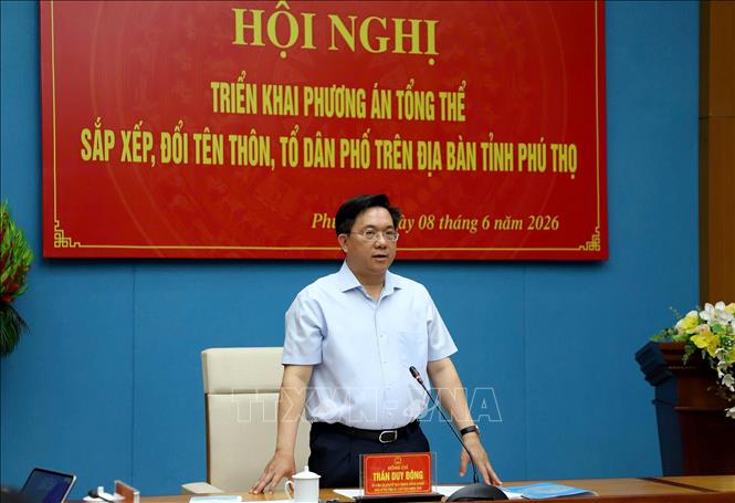 Chủ tịch UBND tỉnh Phú Thọ Trần Duy Đông phát biểu tại Hội nghị. Ảnh: Thu Hương – TTXVN
