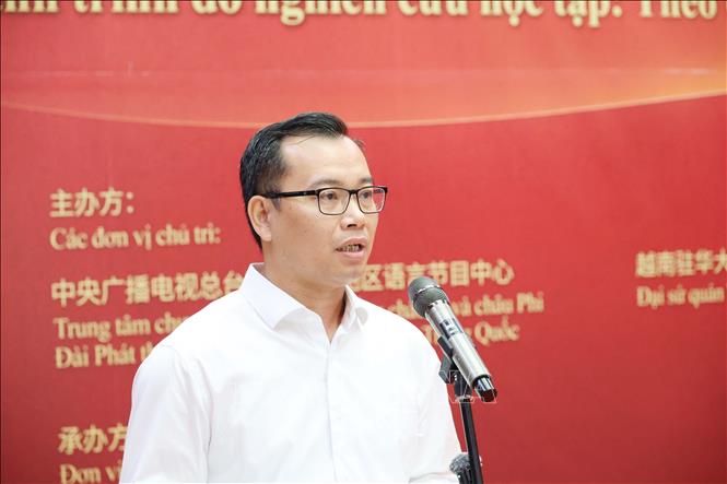 Ông Nguyễn Thái Trung, Tham tán Đại sứ quán Việt Nam tại Trung Quốc, phát biểu tại Lễ khởi động. Ảnh: Công Tuyên - PV TTXVN tại Trung Quốc 